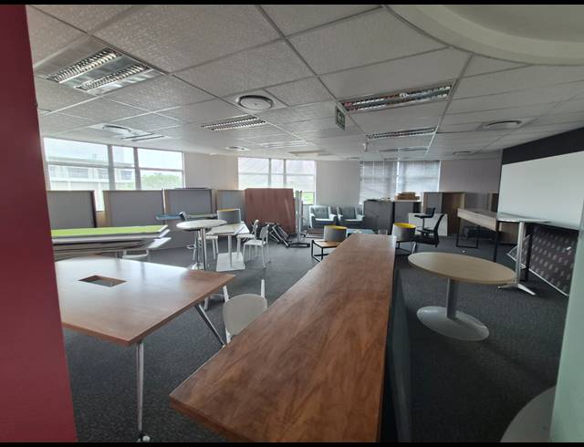 599M² OFFICE TO LET IN RIVONIA